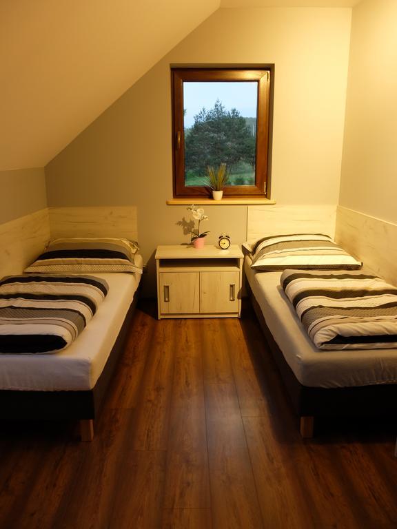 Apartament Pozytywka Tenczynek Buitenkant foto